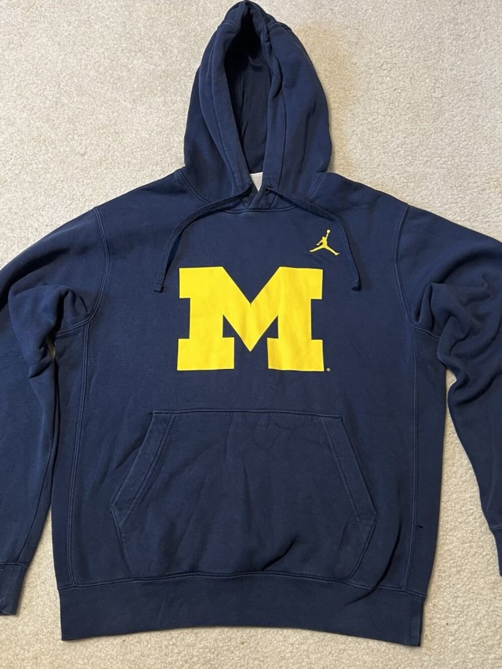 Michigan Wolverines Basketball Hoodie Mens Small Navy Blue Jordan Jumpman Shirt